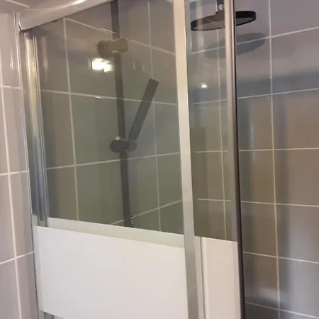 Les Du Vignal De Cheyrac *