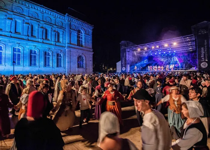 Les Du Vignal De Cheyrac Апартаменты