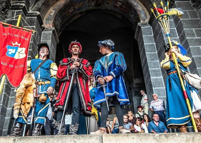 Les Du Vignal De Cheyrac Polignac (Haute-Loire)