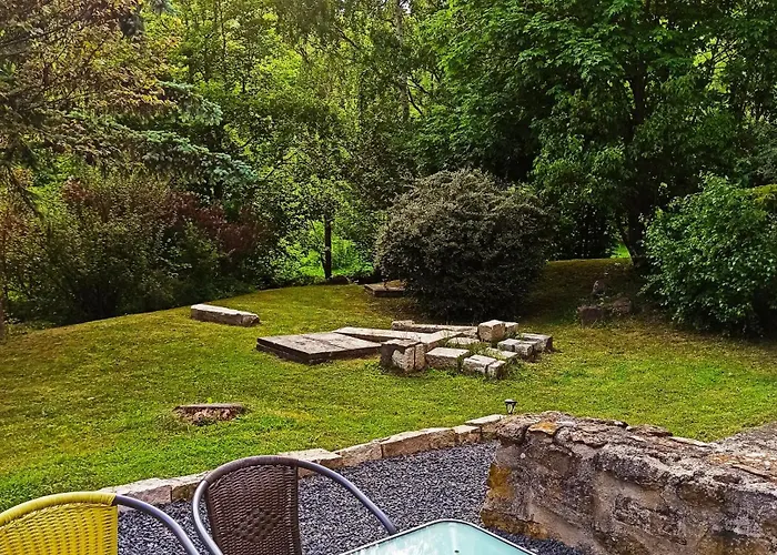 Les Du Vignal De Cheyrac Polignac (Haute-Loire)